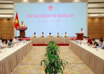 Tiêm vaccine phòng COVID-19 mũi 3, mũi 4 nhằm chống nguy cơ dịch bùng lại