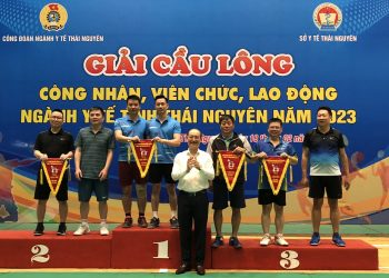 Đoàn viên công đoàn Bệnh viện tham gia giải Cầu lông công nhân viên chức lao động ngành Y tế năm 2023